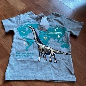 NWT dinosaur brachiosaurus t shirt h&m 1 1/2-2 Y